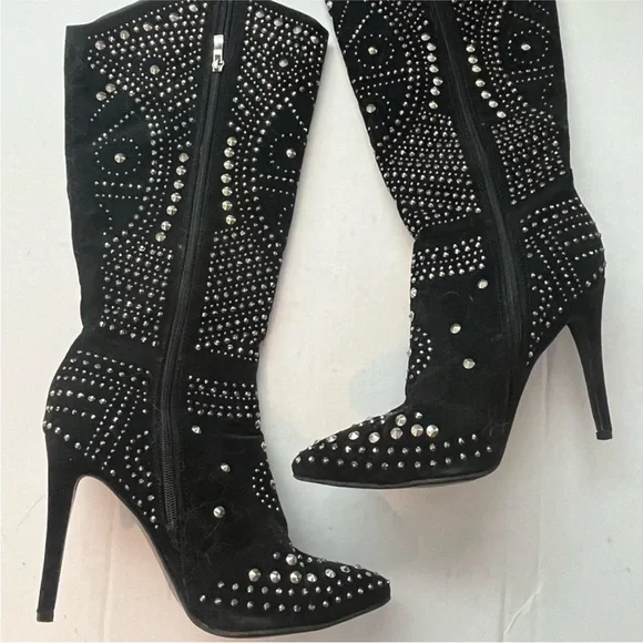 Like new. Worn indoors twice 😉. - Picture 2 of 5